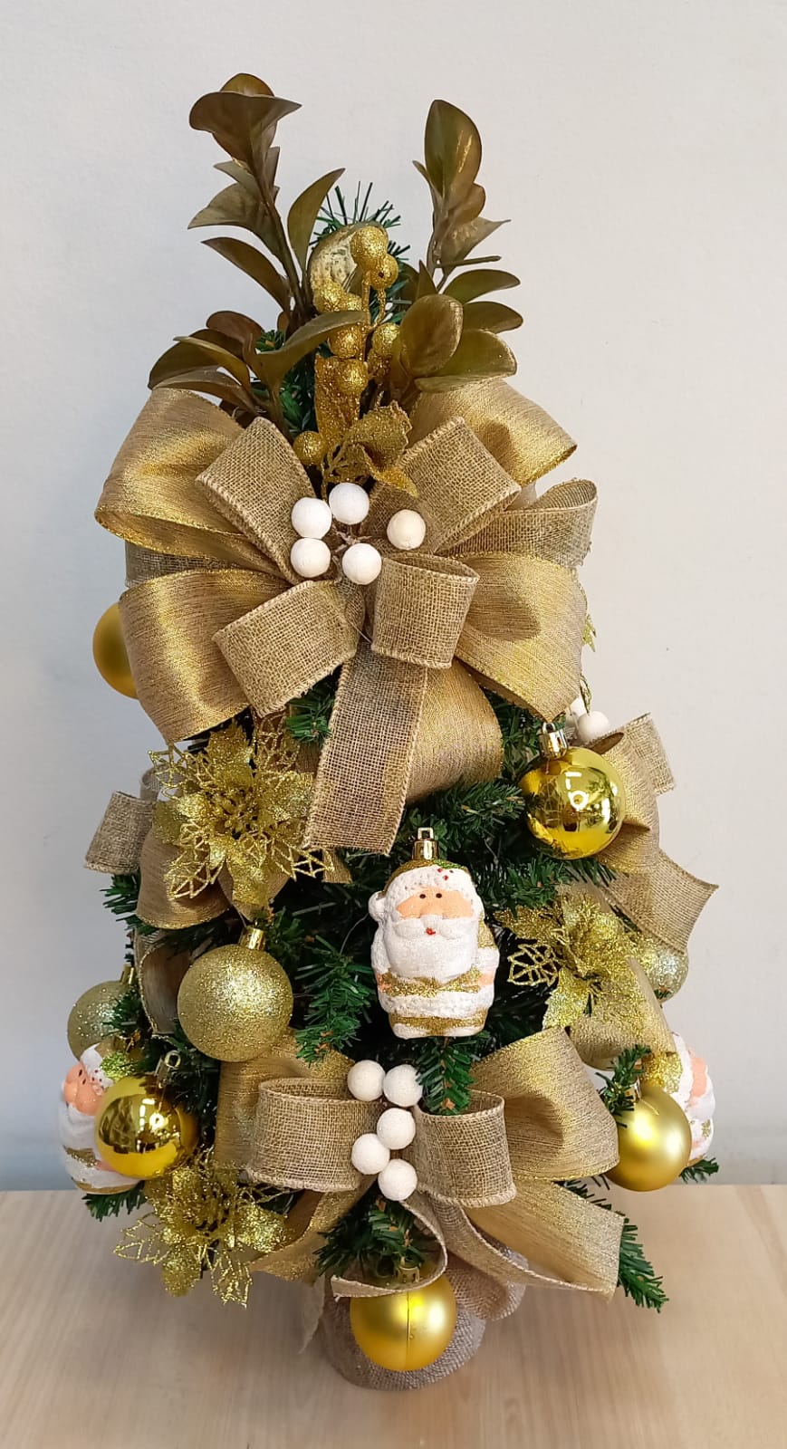 Árvore Natal Decorada Champagne C Dourado Pronta P/ Uso 70cm